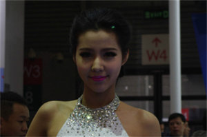 Crossing through time and space： exploring the most distinctive ancient architectural complexes in Shanghai